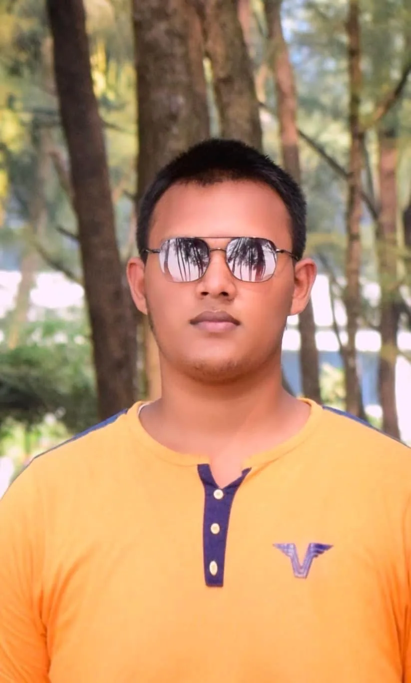 প্রকৃতির কোলে — মাহবুব সরদার সবুজ